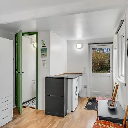 Stunning In With 4 Bedrooms And Wifi Nordenbro Vesteregn